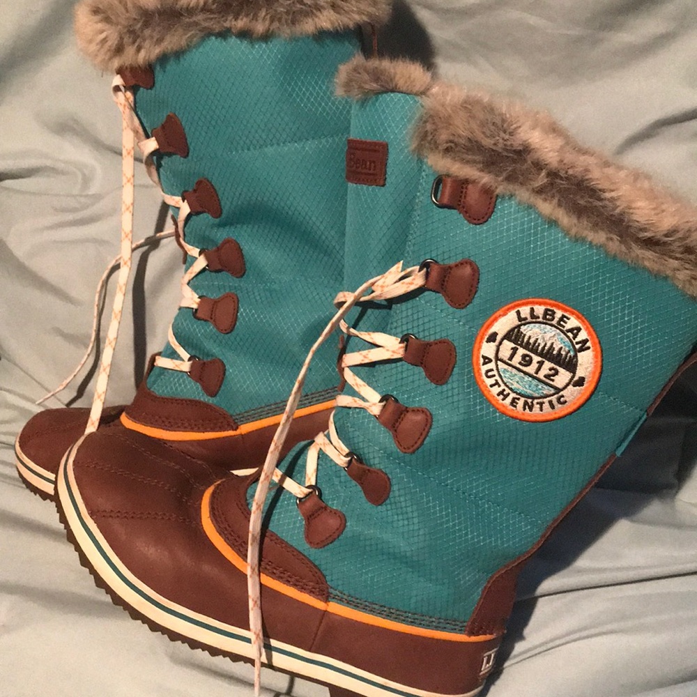 LL BEAN - Rangeley Boots - Size 9